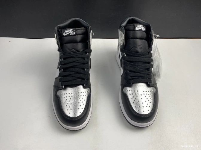 TOE CD0461-001 SILVER AIR JORDAN HIGH OG 1 WMNS 0728